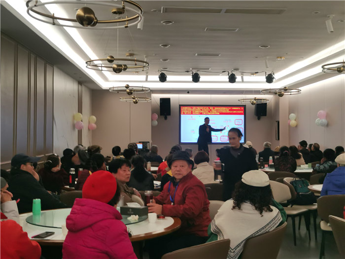 綿陽(yáng)中旅假日旅行社舉行年會(huì )推薦線(xiàn)路發(fā)布會(huì )